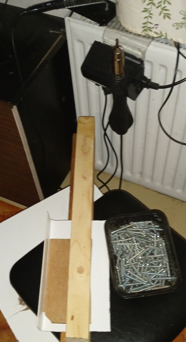 оснастка для  создание изгибов  пластика