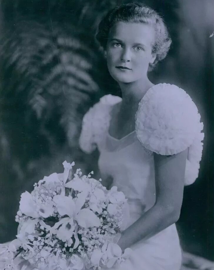 Этель Дюпон