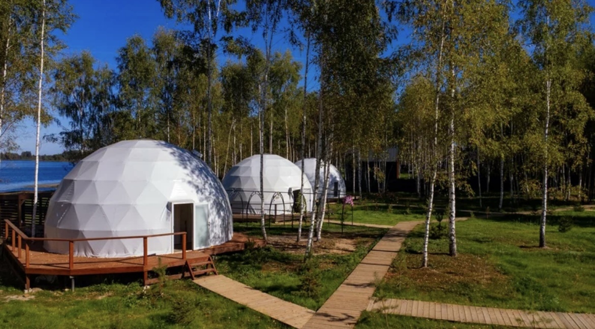 Купольные дома в парк отеле 