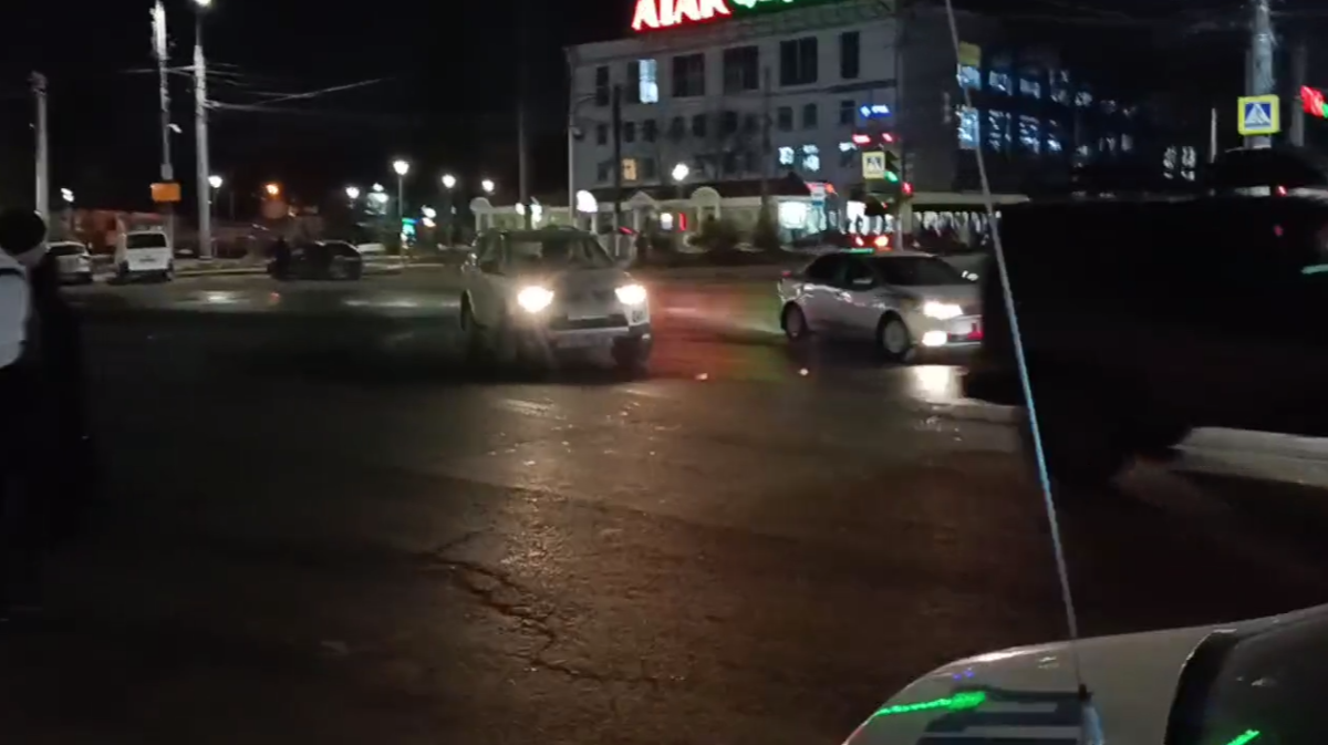    Авария произошла вечером 11 марта на улице Бекетова