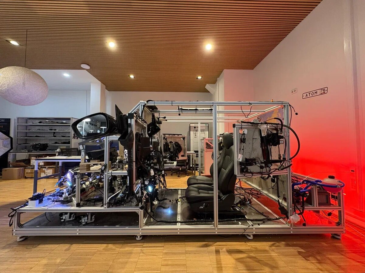    Изображение «Атом» 