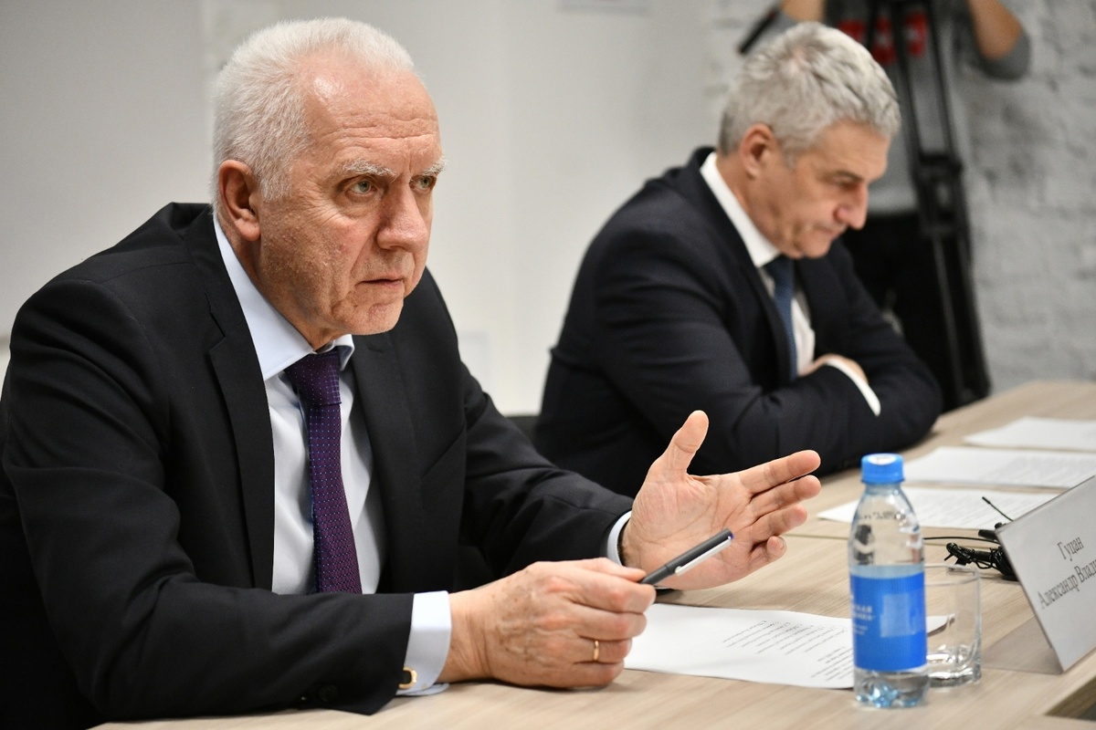    Александр Гуцан и Артур Парфенчиков. Фото: «Республика»/ Лилия Кончакова