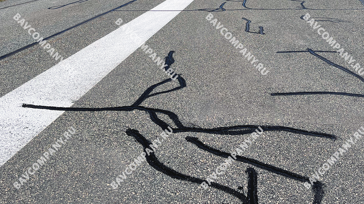 Пример заливки швов в асфальтобетоне