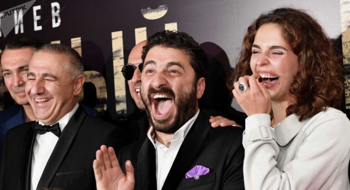 "Состоявшийся" Адреасян на премьере 