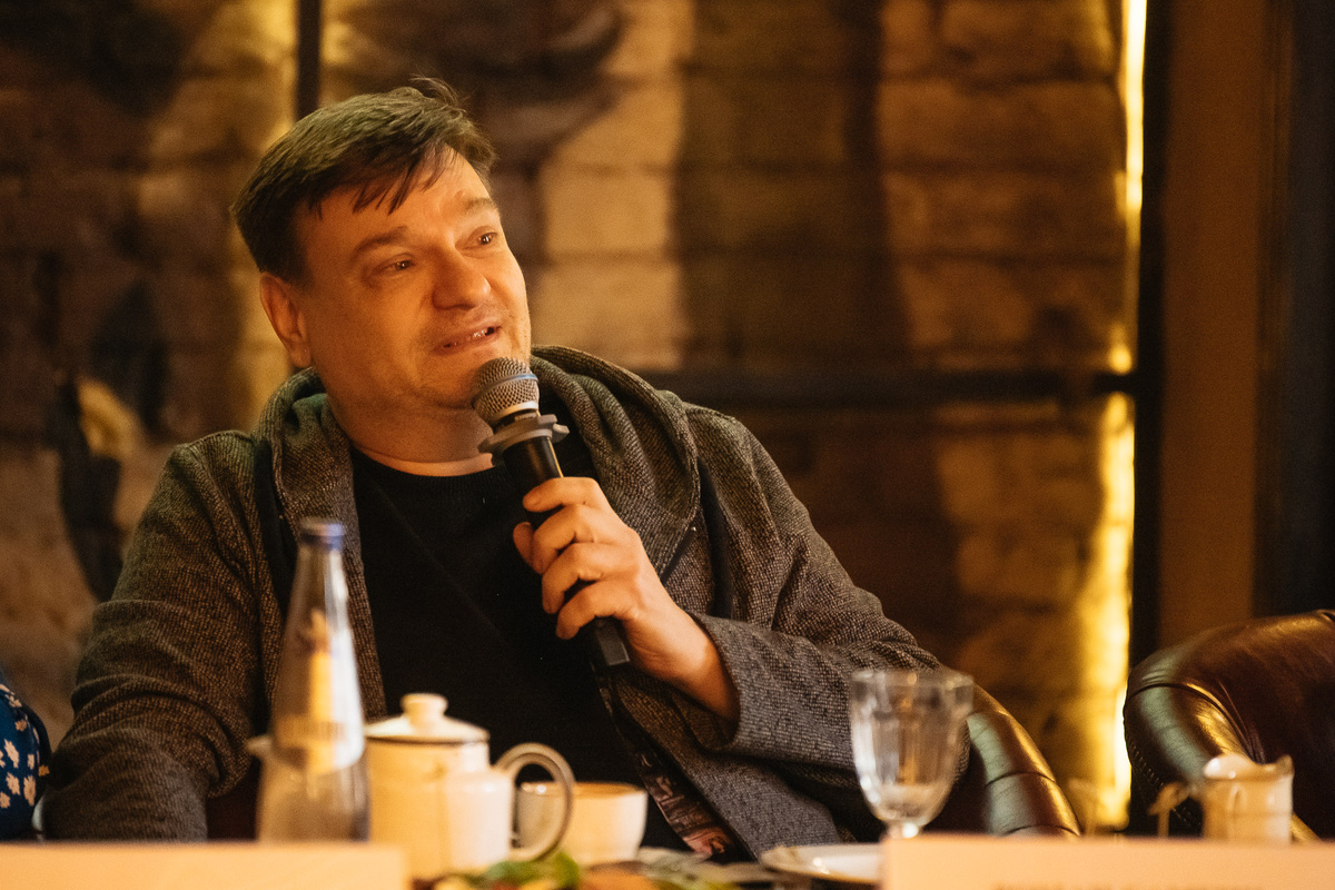 Режиссер спектакля "Всё о Еве" — Роман Самгин