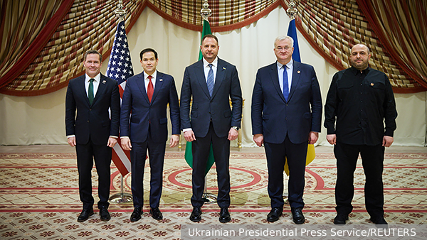     Фото: Ukrainian Presidential Press Service/REUTERS    
 Текст: Анастасия Куликова