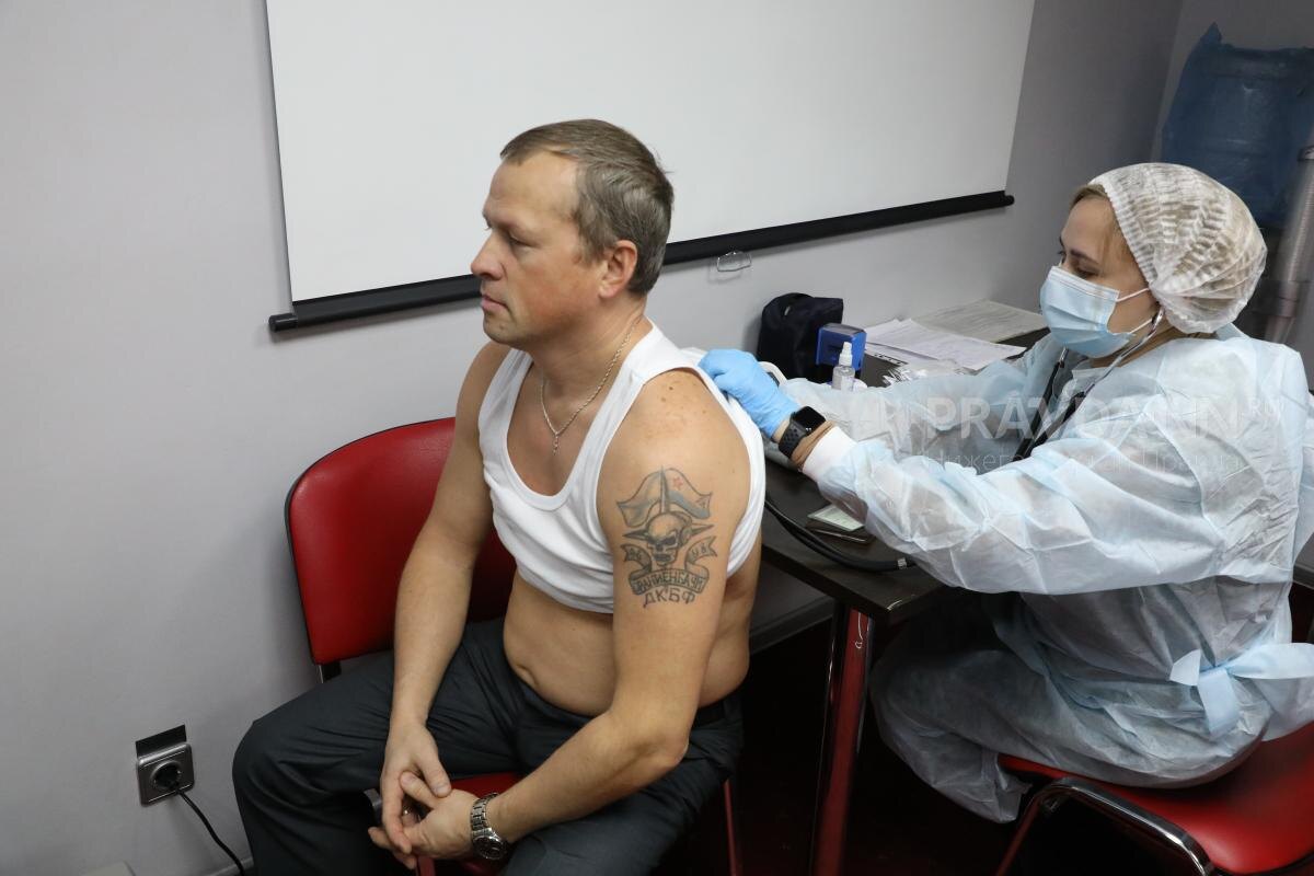    Татуировки могут негативно сказаться на коже из-за веществ, входящих в состав чернил