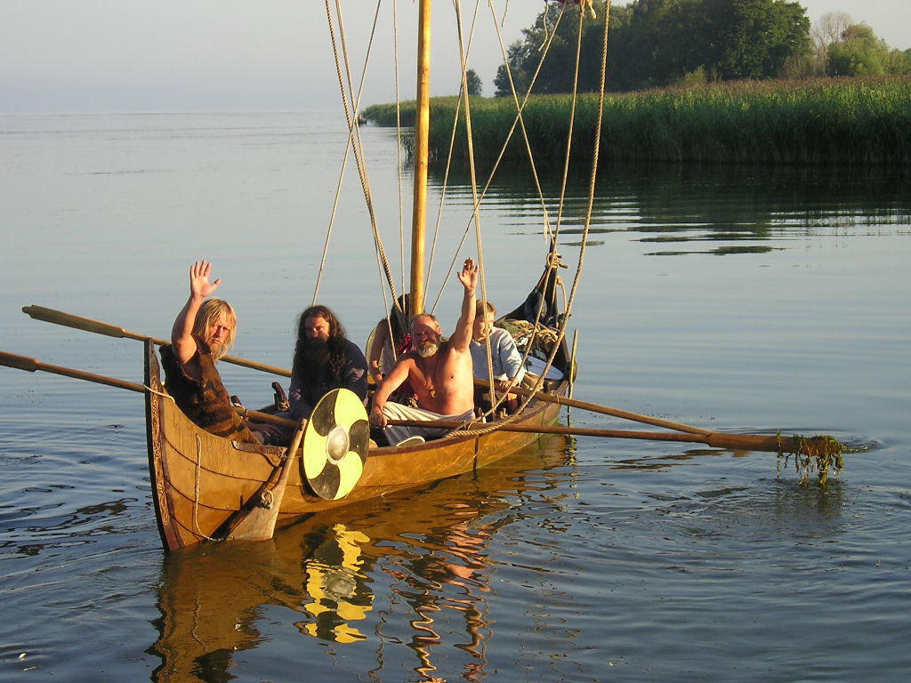 Пан Збигнев передаёт вам приветы из далёкого 2004го:)