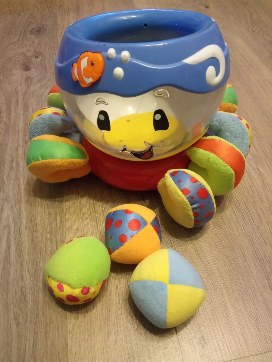 Веселый осьминог