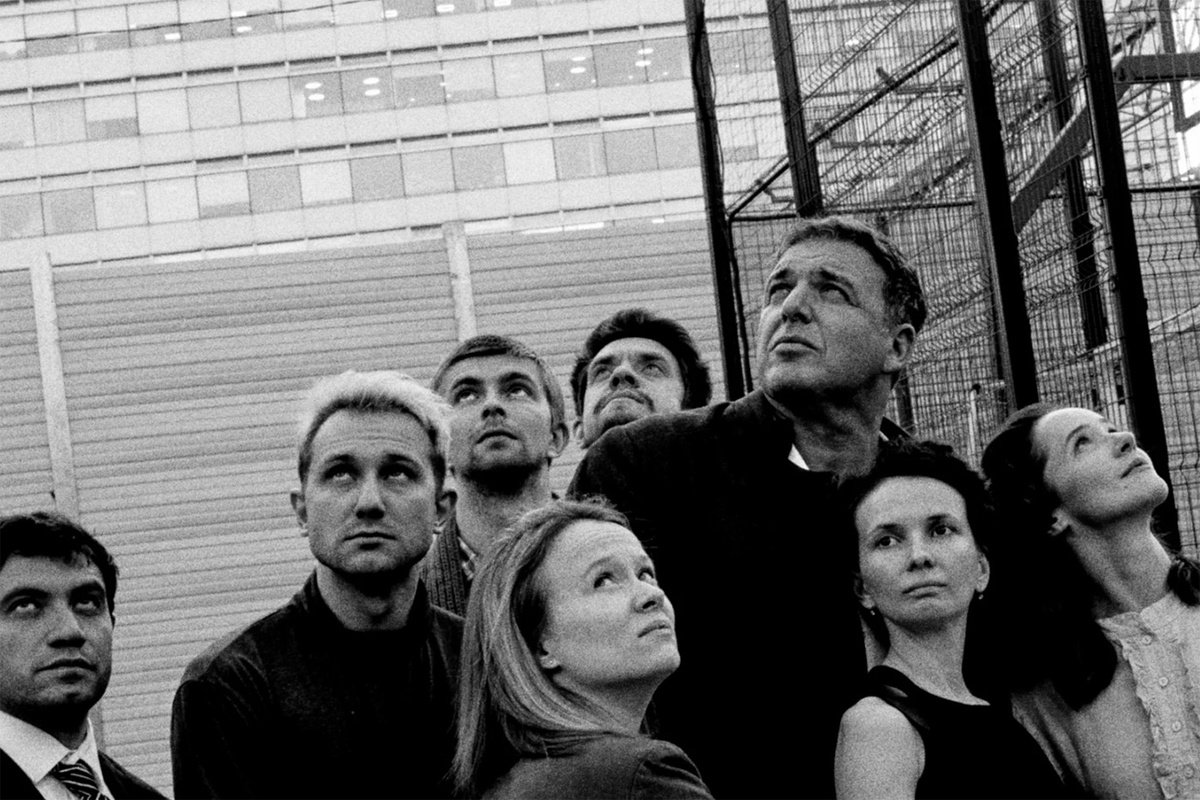    Артисты спектакля «Три сестры»