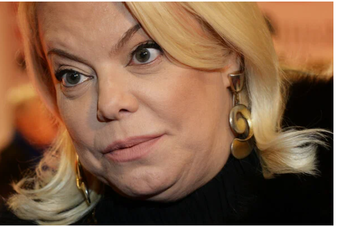 Бывшая Красная шапочка