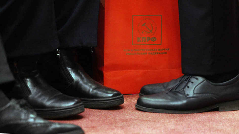 Пакет вопросов «народного референдума» в Сибири дополнили проблемами местного самоуправления, памятников и энерготарифов.📷Фото: Евгений Разумный / Коммерсантъ