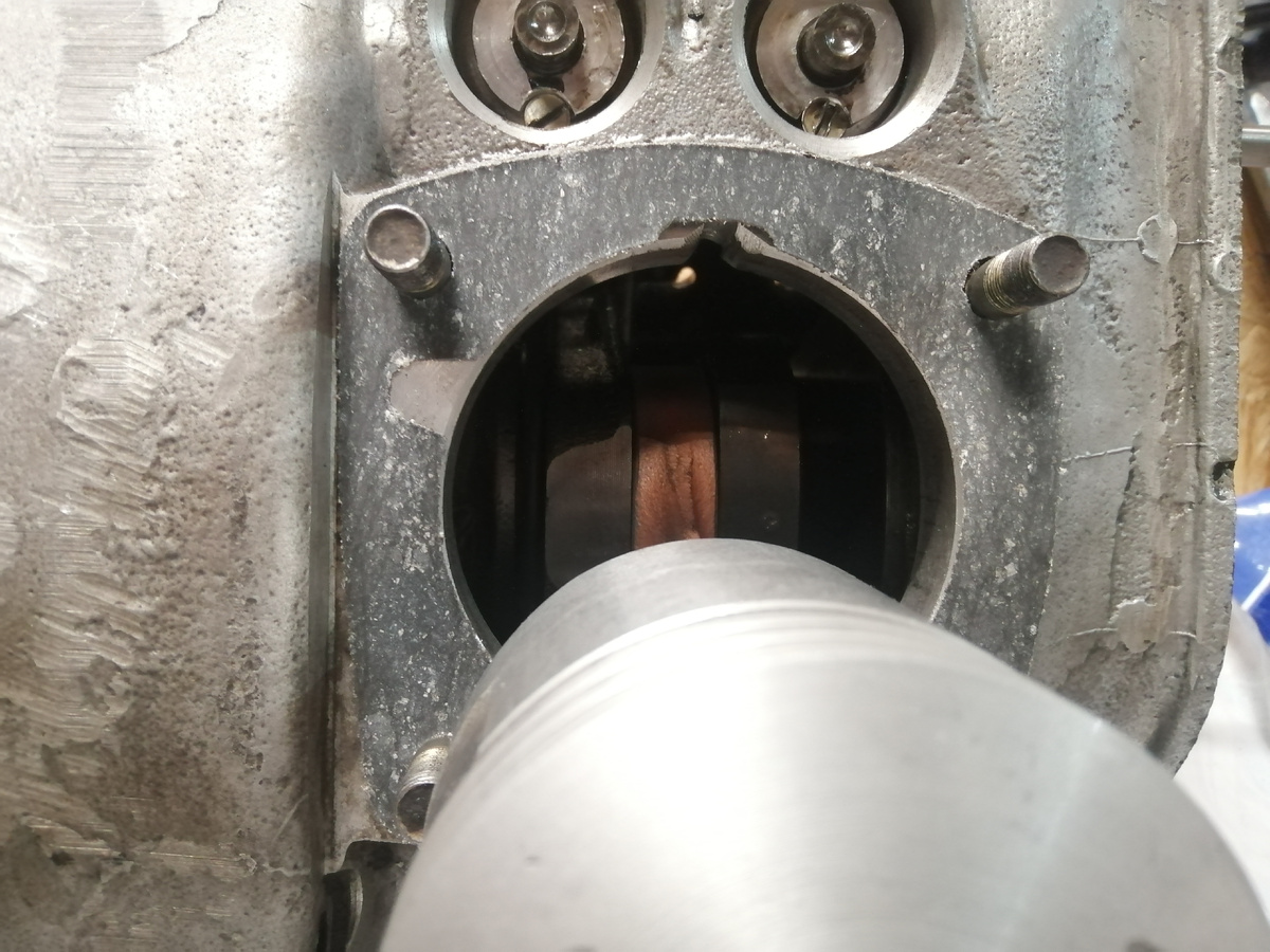 Доработка маслоканала на мотоцикле Урал 650 куб см