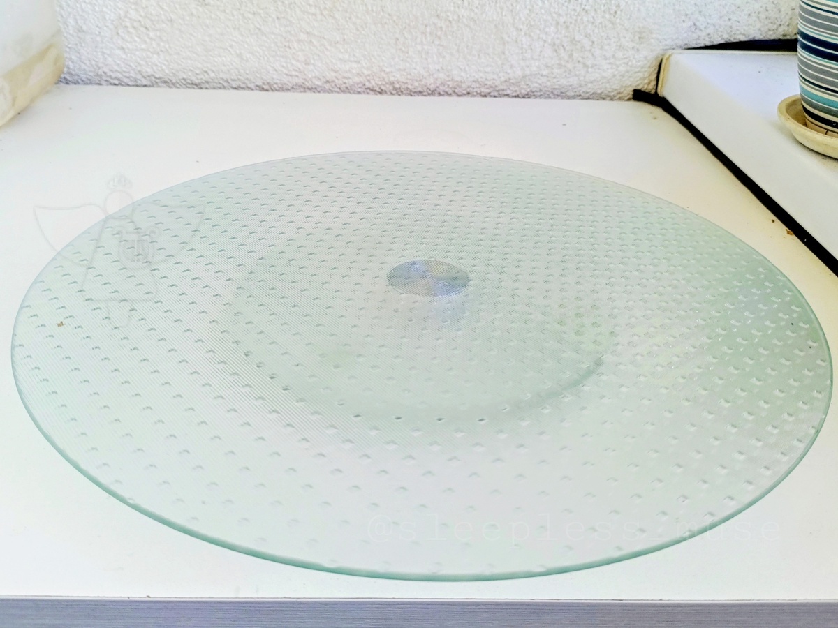 Объект преображения: тарелка-тортовертелка. Диаметр 35 см