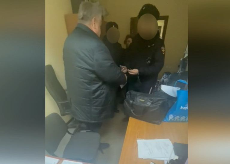    ФСБ задержан директор бюджетного учреждения в Оренбурге за взятку в 550 тысяч рублей Белов Михаил Александрович