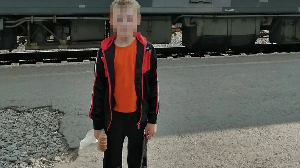 «Не хочу домой, папу боюсь»: школьник подошел к учителям и признался, какие плохие вещи с ним вытворяет отец