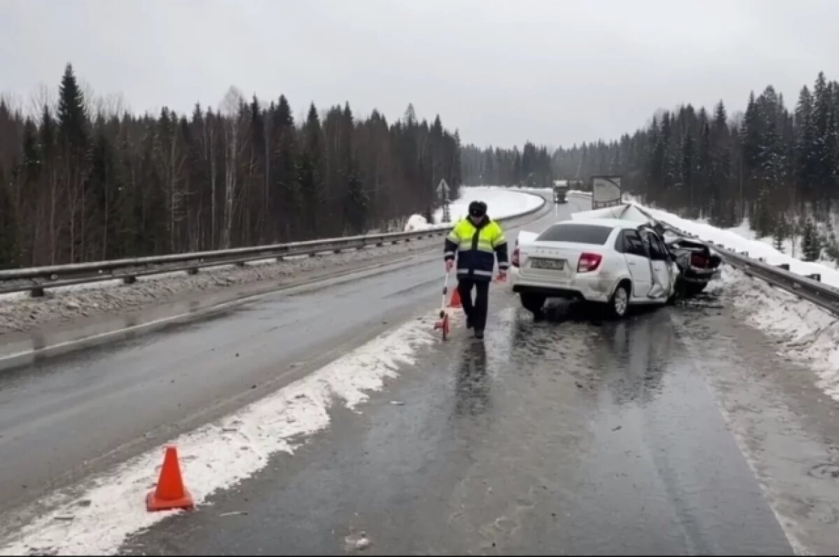    Девушка и ребёнок пострадали в ДТП с погибшим водителем в Пермском крае