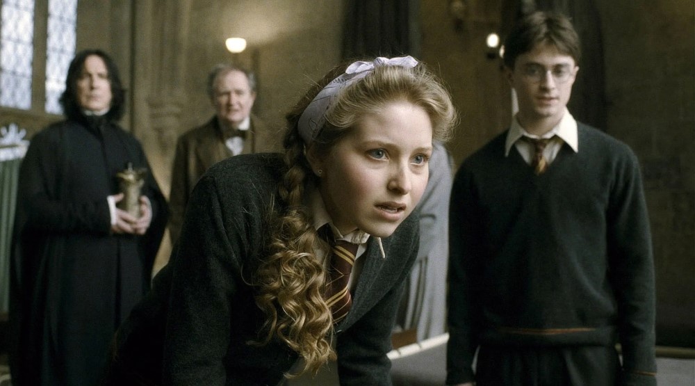     Джесси Кейв, кадр из фильма «Гарри Поттер и Принц-полукровка» (2009)