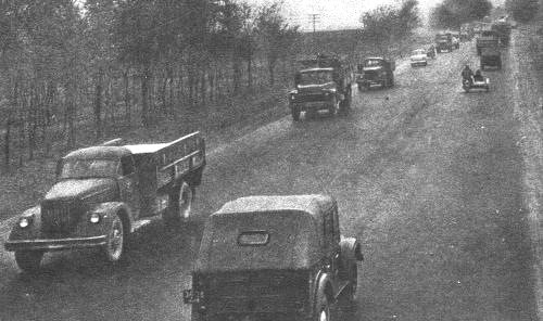 В общем и целом картина соответвует концу 60 х.. Автомобили тех лет ГАЗ 69А, ЗИЛ - 130, ГАЗ 51, 