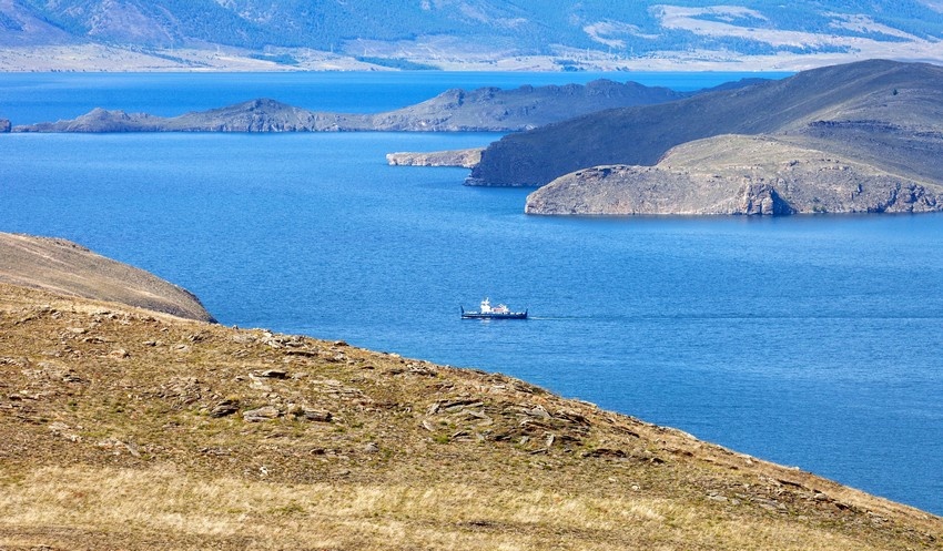 Ольхонские ворота. Источник: sputnik8.com