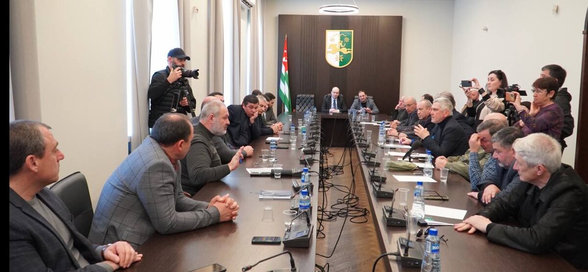 Фото: Telegram/ПАРЛАМЕНТ АБХАЗИИ  📷
