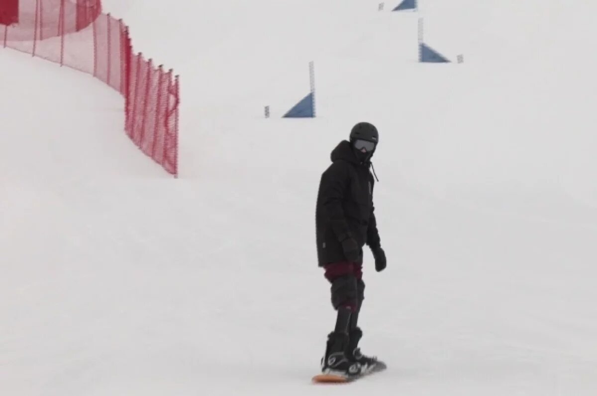    Тренировки участников состязаний уже идут.