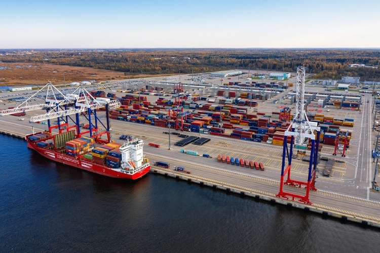 Фото: © Евгений Романов / Фотобанк Лори