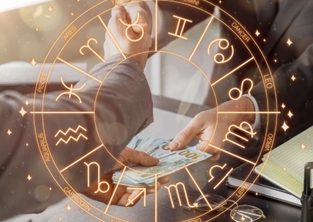    В Думе намерены запретить астрологию, магию, энергетическое лечение и гадания. Астрологи категорически против