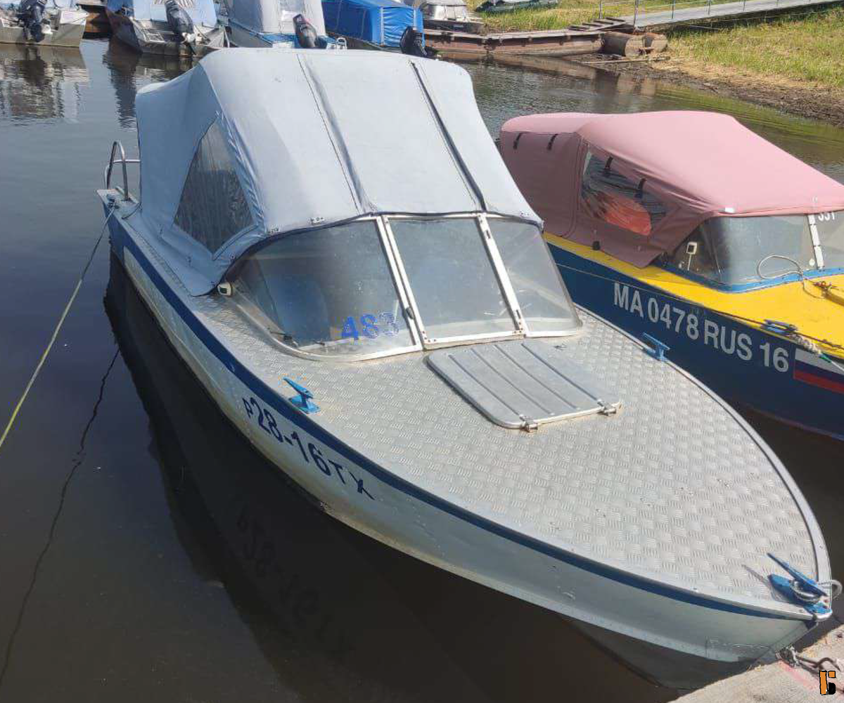 По фото из отчета - состояние отличное для такого судна