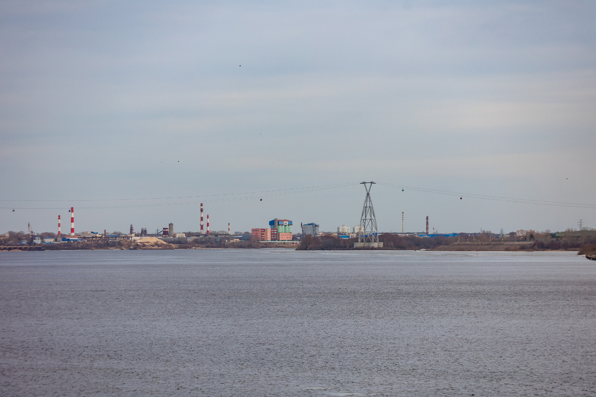 Канатная дорога через Волгу в город Бор