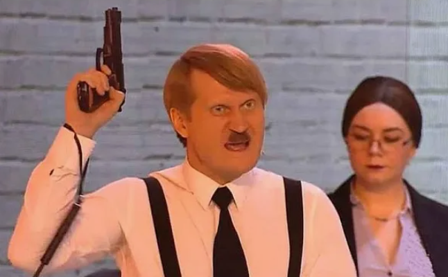 Помните тот сумасшедшую по достоверности миниатюру про ЕГЭ у "Уральских Пельменей"?