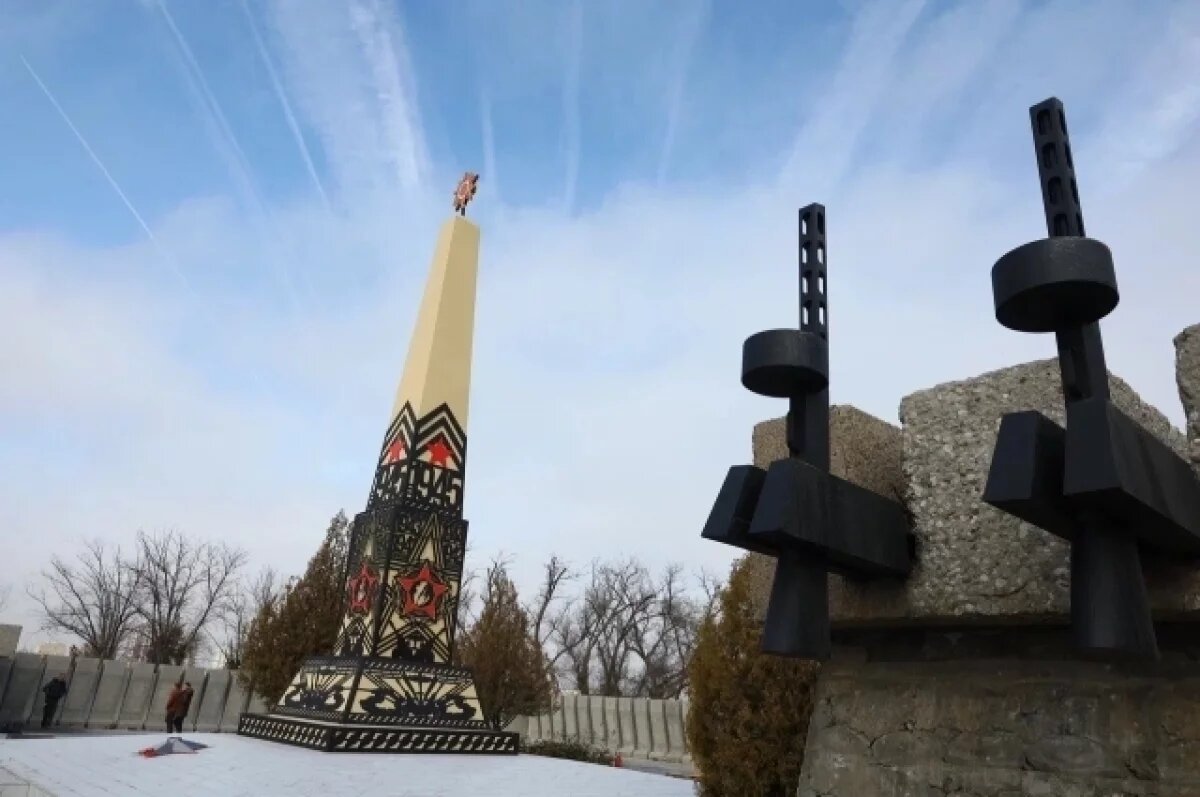    В Астрахани обновляют мемориал героям Великой Отечественной войны