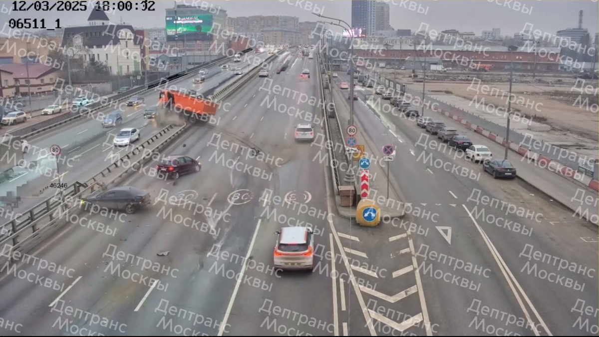    Фото: Telegram / Дептранс. Оперативно