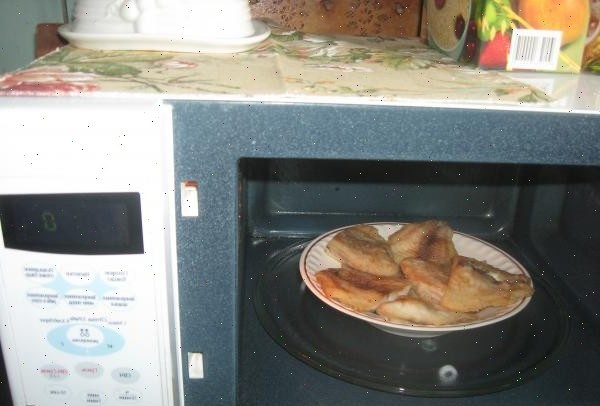 Рецептом домашних чебуреков обязательно поделюсь, только попозже.