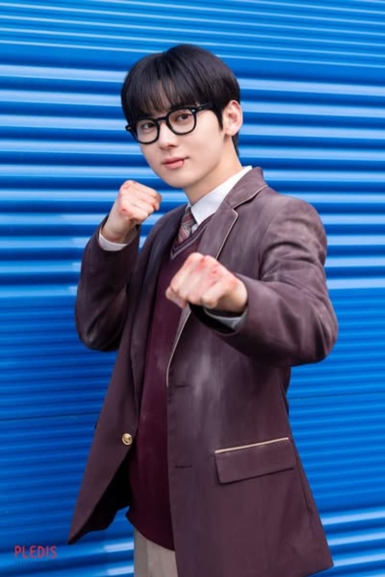 Юн Га Мин (Хван Мин Хён)