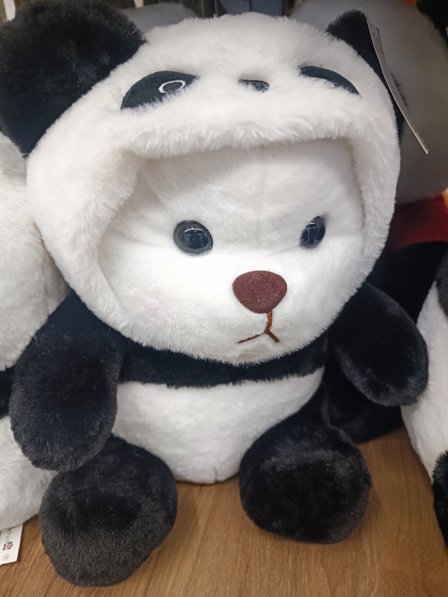 Панда в капюшоне из панды