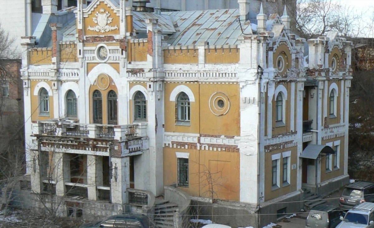 Здание на Пологой, 67, в 2010 г., Фото с места события собственное. Автор фото: Дмитрий Анча