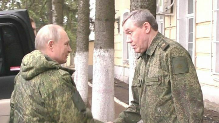 Kremlin Pool/Us State/Global Look Press