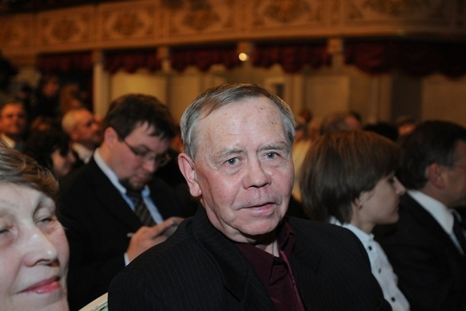    В Иркутске в честь дня рождения писателя Валентина Распутина покажут спектакли и проведут экскурсию Олег РУКАВИЦЫН