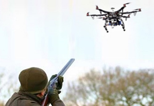  в небе "Баба-Яга"- это дрон. фото: картинки яндекса.