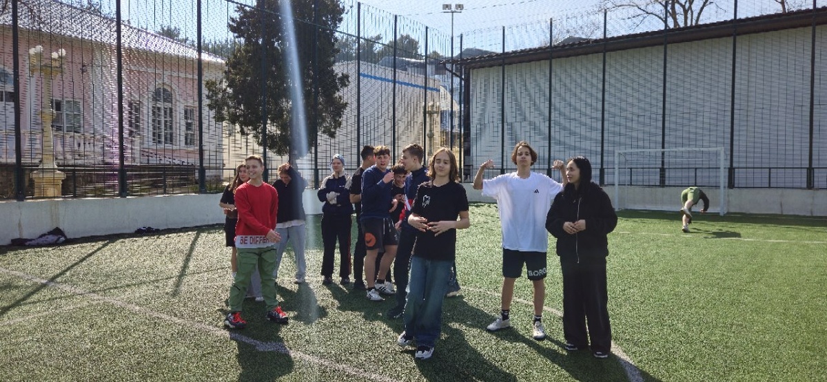 Фото с футбольной площадки "Академии Будущего"