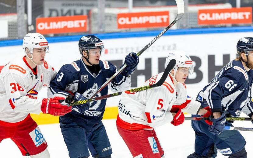   Хоккейная «Ижсталь» проиграла «Динамо» в Санкт-Петербурге