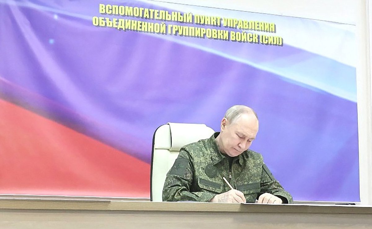 Появление Путина в камуфляже в зоне СВО стало сигналом для США и Украины.  Фото: Фото: пресс-служба Администрации президента РФ / kremlin.ru