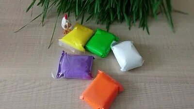 такой пластилин продается везде,главное после работы с ним плотно закрывать мешочки.