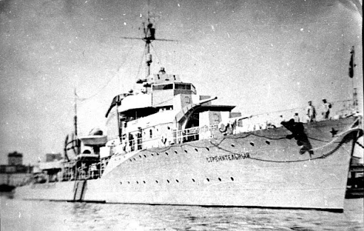 Эсминец "Стремительный" до войны. Фото из интернета