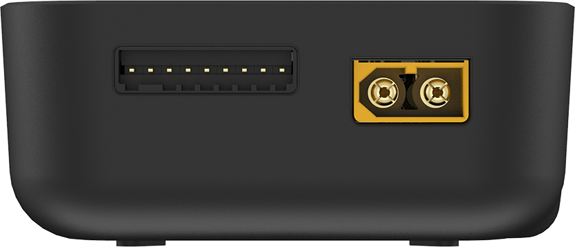 Слева балансировочный порт, справа силовой