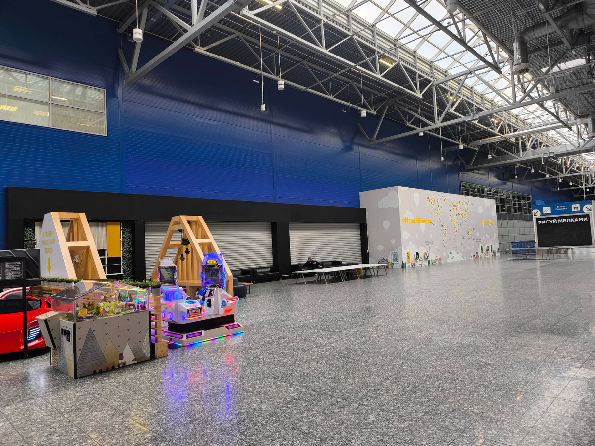 Закрытая Икеа в Мега Белая Дача март 2025