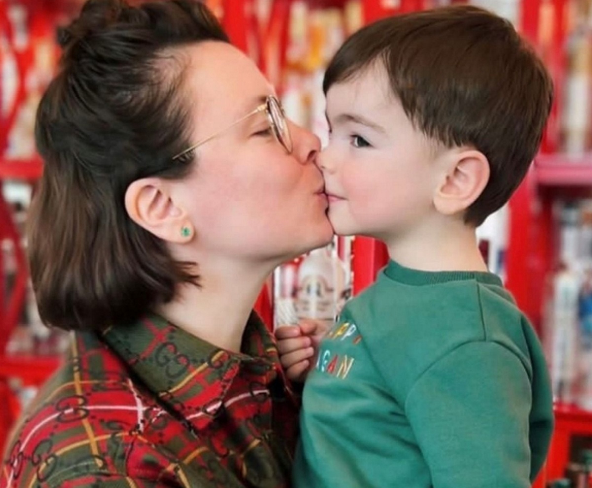 Татьяна Брухунова с сыном Ваганом. Фото: соцсети