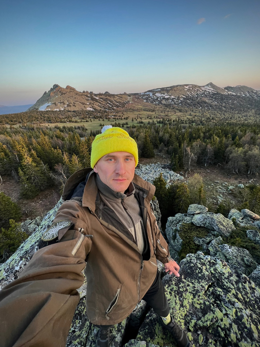 Весенний поход на хребет Нары.