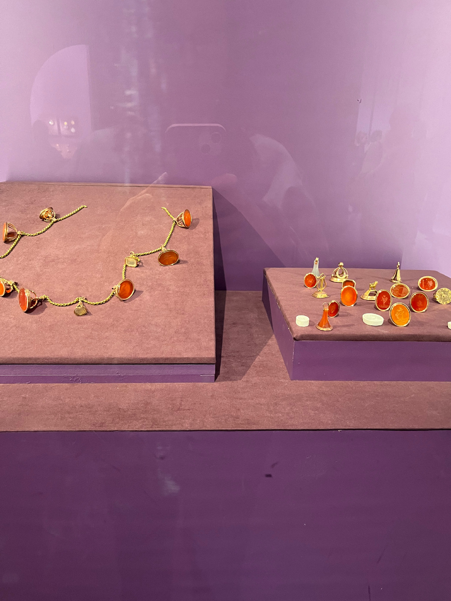 Выставка ГИМ.Блеск русского двора. Сердолик, халцедоны.